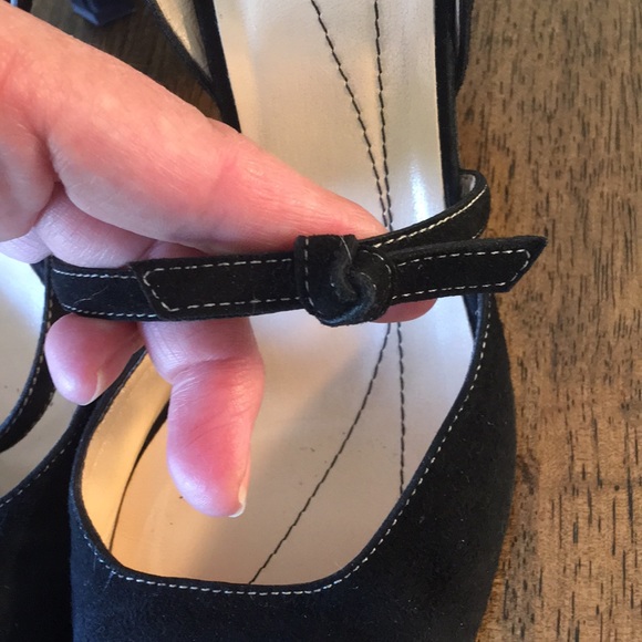 Kate Spade Suede Black Shoes - Sz 9.5 M - Picture 2 of 8